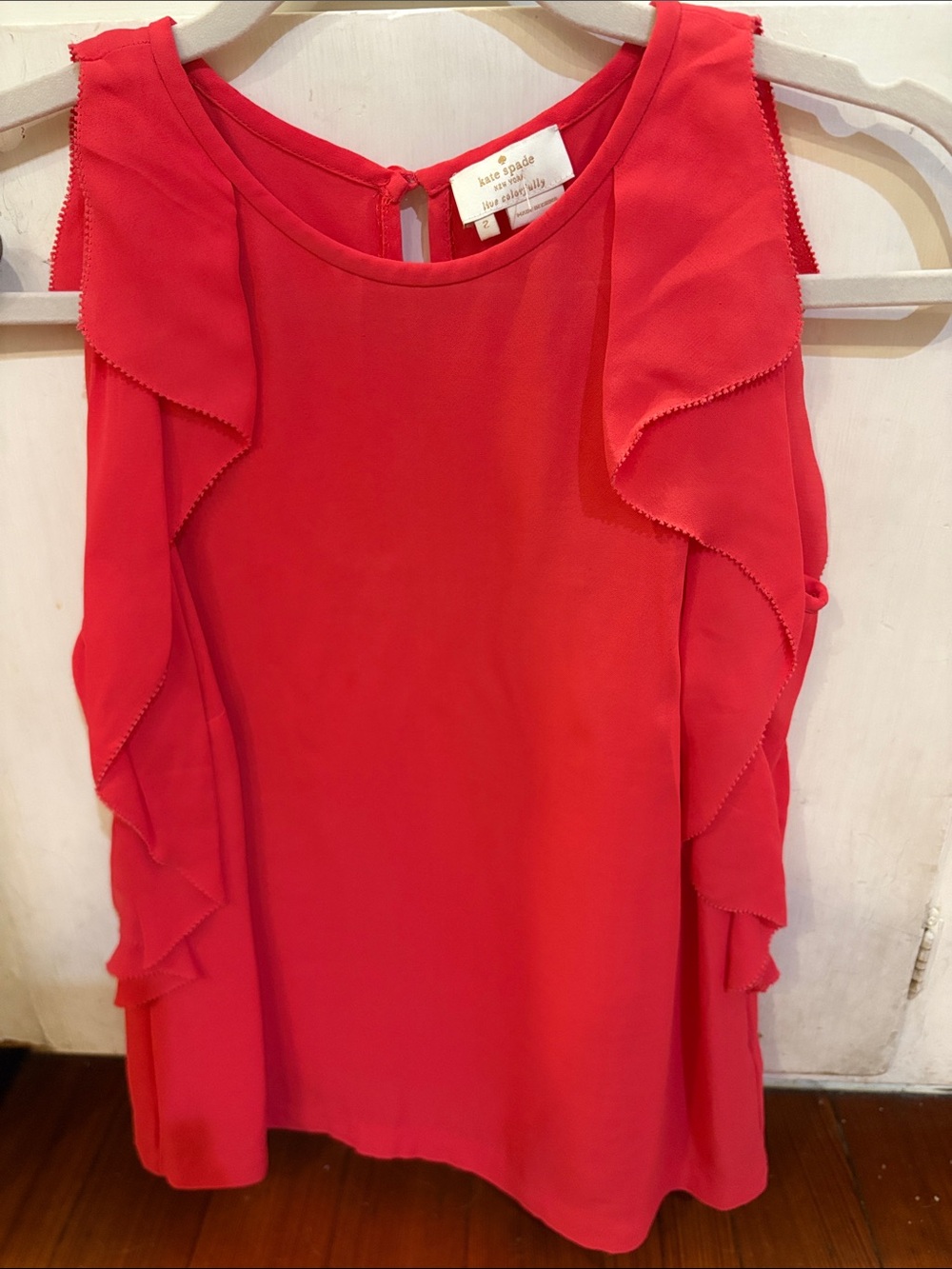 Beautiful Kate Spade coral sleeveless top. Size 2.